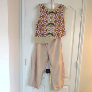 Pilcro offWhite Ankle Cropped Pants